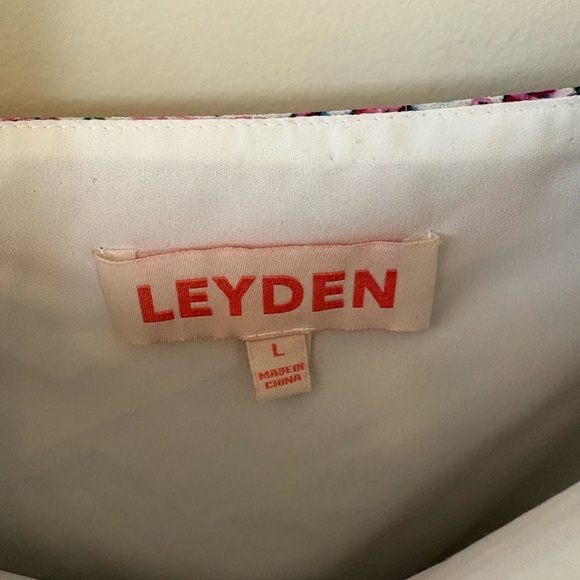 Dress - Picture 3 of 5